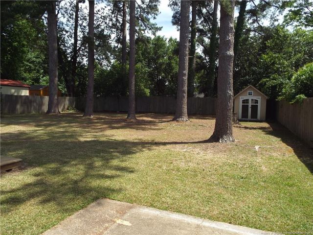 5101 N Sumac Circle, Fayetteville, NC 28304