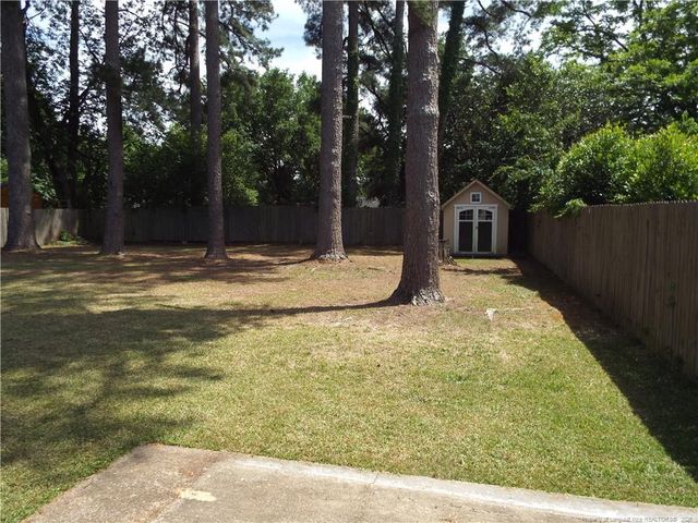 5101 N Sumac Circle, Fayetteville, NC 28304