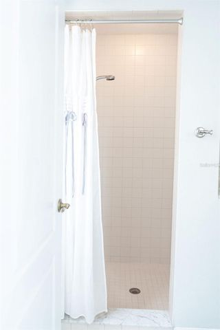 1282 PARADISE LAKE DRIVE, Tarpon Springs, FL 34689