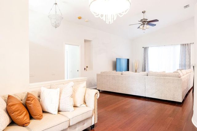 1282 PARADISE LAKE DRIVE, Tarpon Springs, FL 34689