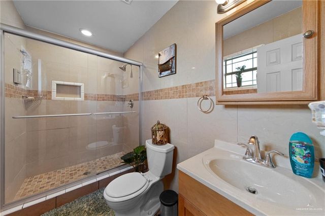 1734 Greenbriar Avenue, Brownsville, TX 78520