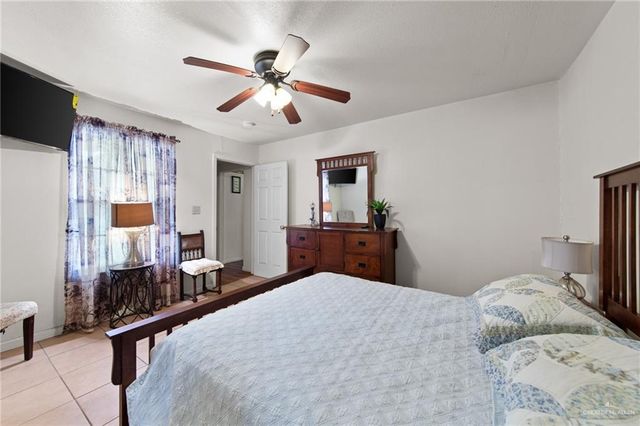1734 Greenbriar Avenue, Brownsville, TX 78520