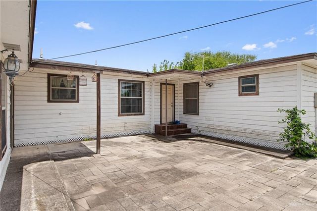 1734 Greenbriar Avenue, Brownsville, TX 78520