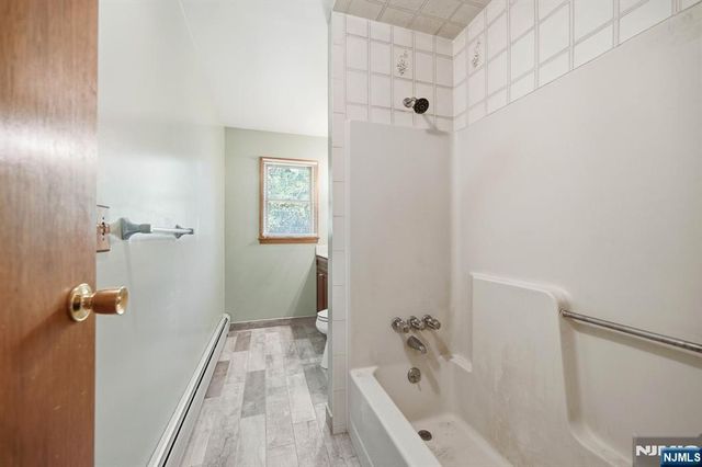 5 Apshawa Cross Road, West Milford, NJ 07480