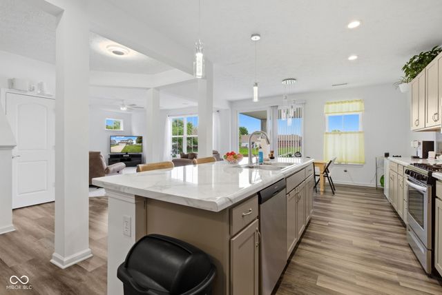 1417 Boots Trail, Greenfield, IN 46140