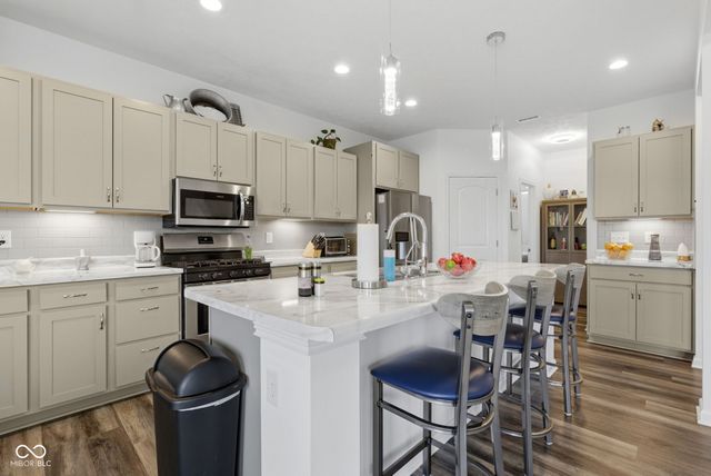 1417 Boots Trail, Greenfield, IN 46140