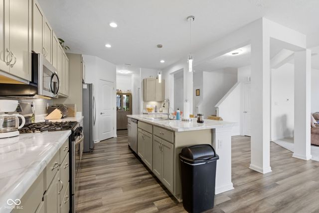 1417 Boots Trail, Greenfield, IN 46140