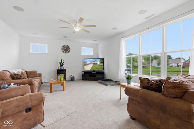 1417 Boots Trail, Greenfield, IN 46140