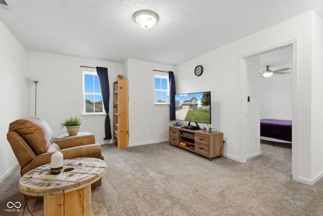 1417 Boots Trail, Greenfield, IN 46140
