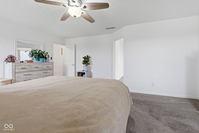 1417 Boots Trail, Greenfield, IN 46140
