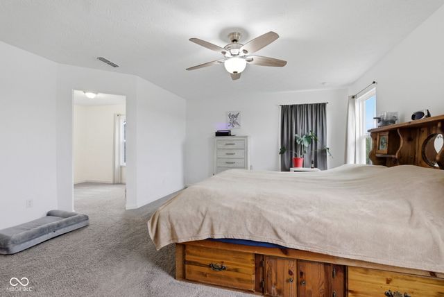 1417 Boots Trail, Greenfield, IN 46140