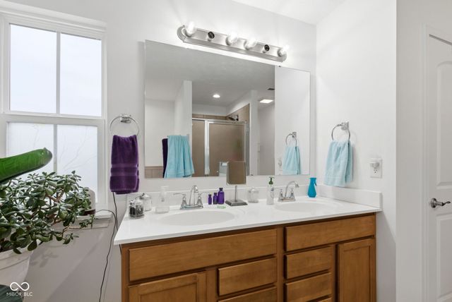 1417 Boots Trail, Greenfield, IN 46140