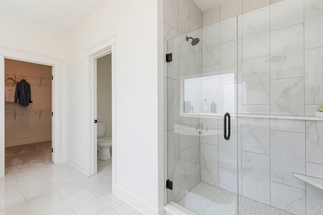 1910 NE Pine Lake Circle, Ankeny, IA 50021