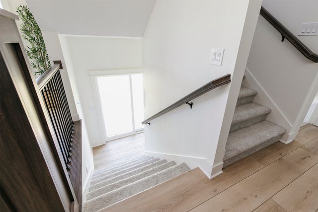 1910 NE Pine Lake Circle, Ankeny, IA 50021