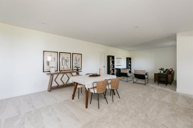 1910 NE Pine Lake Circle, Ankeny, IA 50021