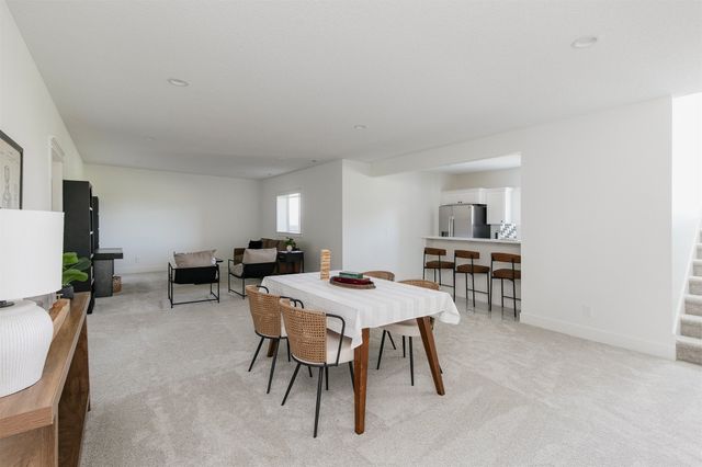 1910 NE Pine Lake Circle, Ankeny, IA 50021