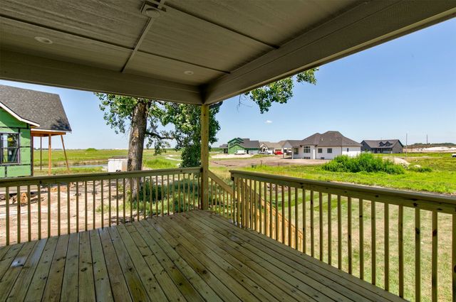 1910 NE Pine Lake Circle, Ankeny, IA 50021
