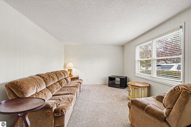 5603 Cedar Lake Road, Oscoda, MI 48750