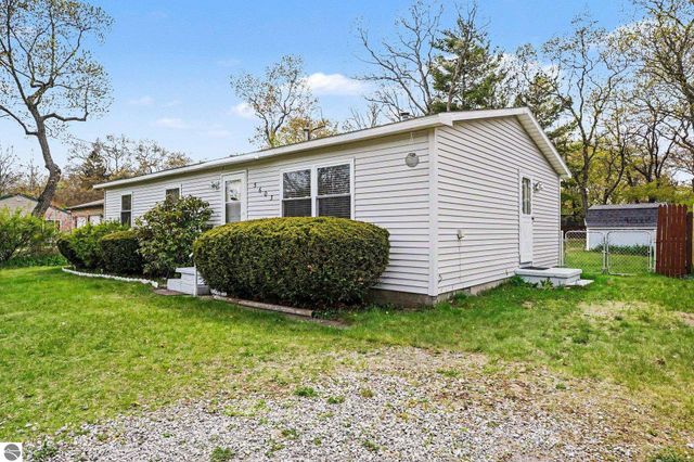 5603 Cedar Lake Road, Oscoda, MI 48750