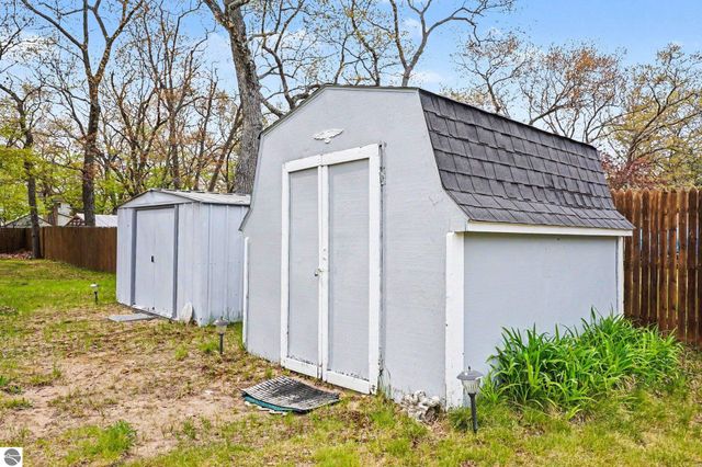 5603 Cedar Lake Road, Oscoda, MI 48750