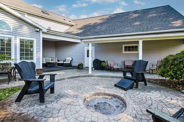 177 Promenade Lane, Amherst, NY 14221