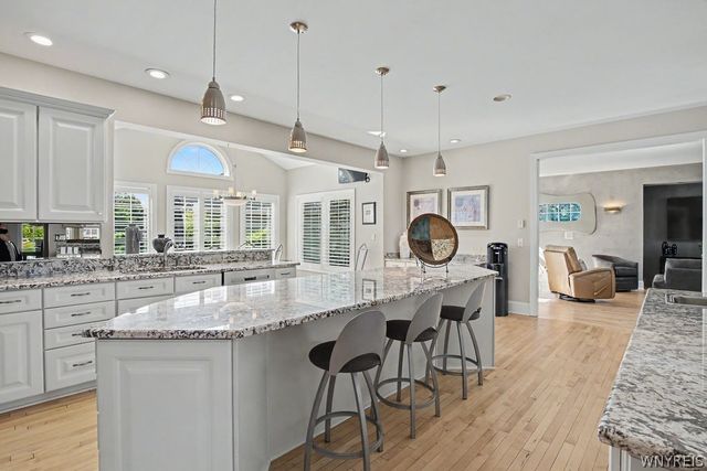 177 Promenade Lane, Amherst, NY 14221