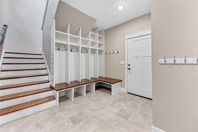 2357 Fox Trail, Fayetteville, AR 72703