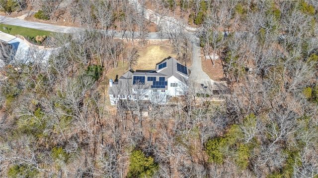 2357 Fox Trail, Fayetteville, AR 72703