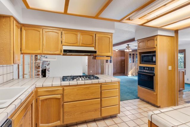 1569 Block Rd, Gridley, CA 95948