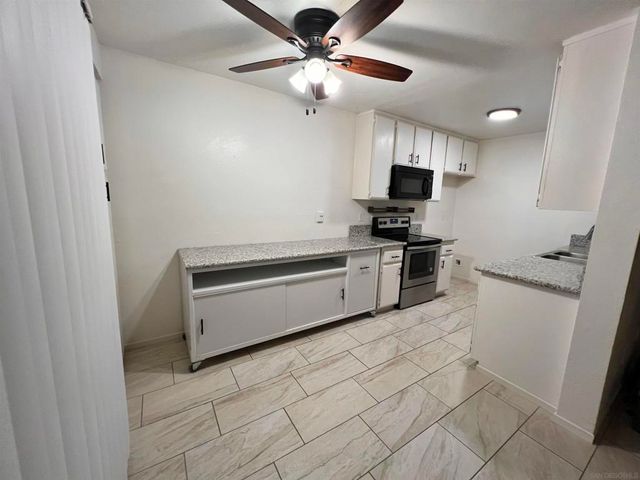 1540 Grandon Ave, San Marcos, CA 92078