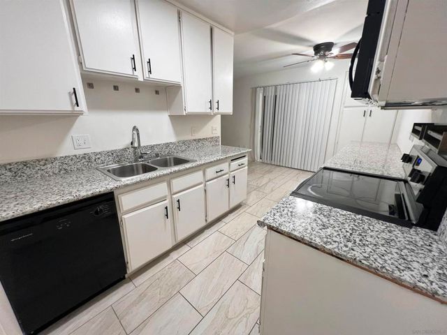 1540 Grandon Ave, San Marcos, CA 92078