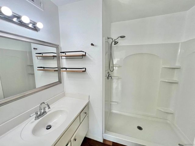 1540 Grandon Ave, San Marcos, CA 92078