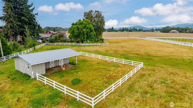 16792 Dunbar Road, Mount Vernon, WA 98273