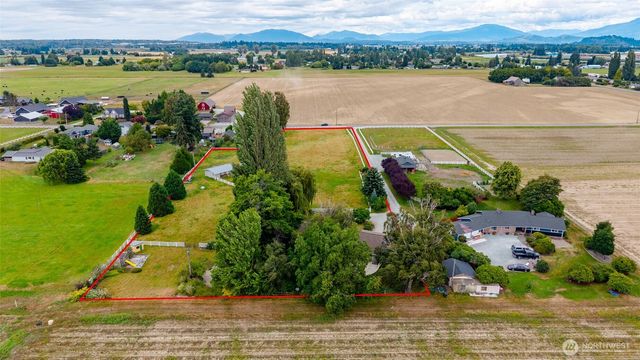 16792 Dunbar Road, Mount Vernon, WA 98273