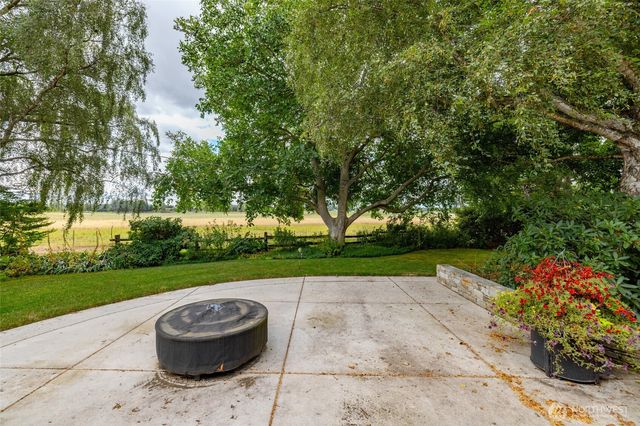 16792 Dunbar Road, Mount Vernon, WA 98273