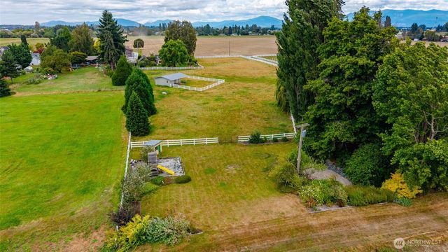 16792 Dunbar Road, Mount Vernon, WA 98273