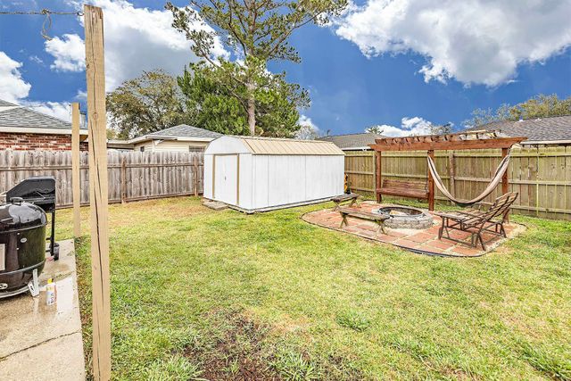 314 Cavaness Dr, Houma, LA 70364