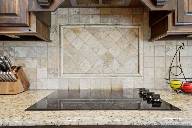 12643 S 67th East Avenue, Bixby, OK 74008