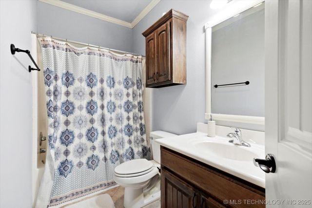 12643 S 67th East Avenue, Bixby, OK 74008