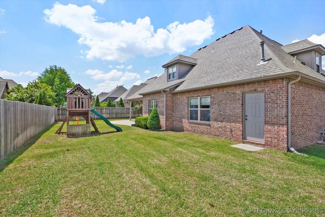 12643 S 67th East Avenue, Bixby, OK 74008