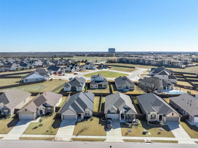 5022 Toscana Loop, Bryan, TX 77802