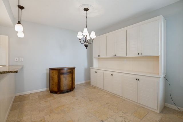 9 Country Lake Drive, Carrollton, TX 75006