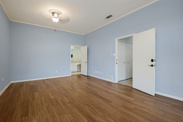 9 Country Lake Drive, Carrollton, TX 75006