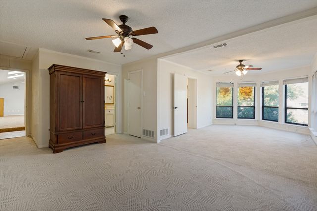 9 Country Lake Drive, Carrollton, TX 75006