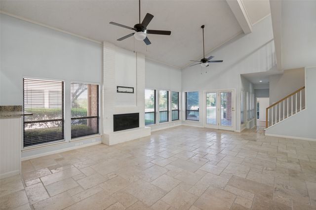9 Country Lake Drive, Carrollton, TX 75006