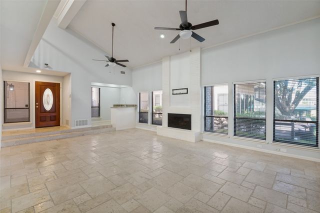 9 Country Lake Drive, Carrollton, TX 75006