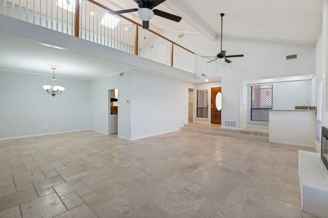 9 Country Lake Drive, Carrollton, TX 75006