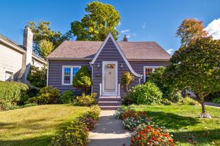 427 OAKMONT Avenue, Erie, PA 16505