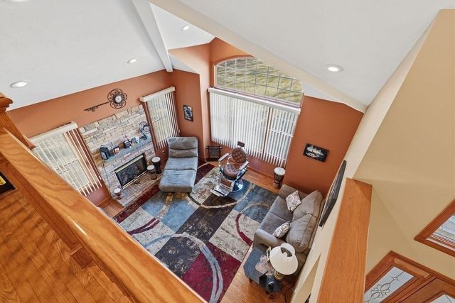 23 Millers Dr, Dartmouth, MA 02747