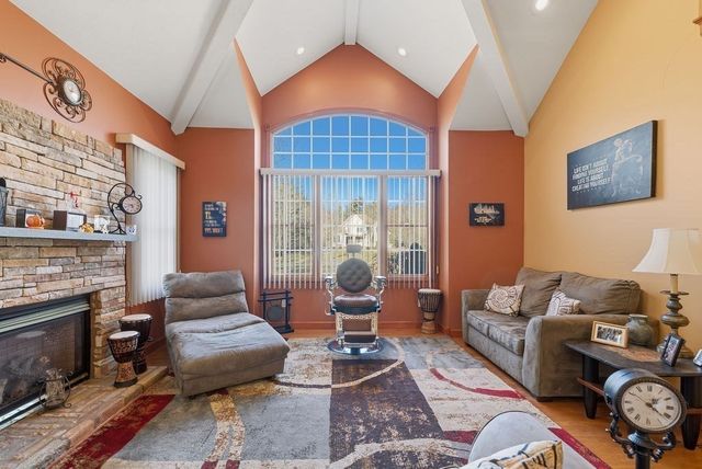 23 Millers Dr, Dartmouth, MA 02747